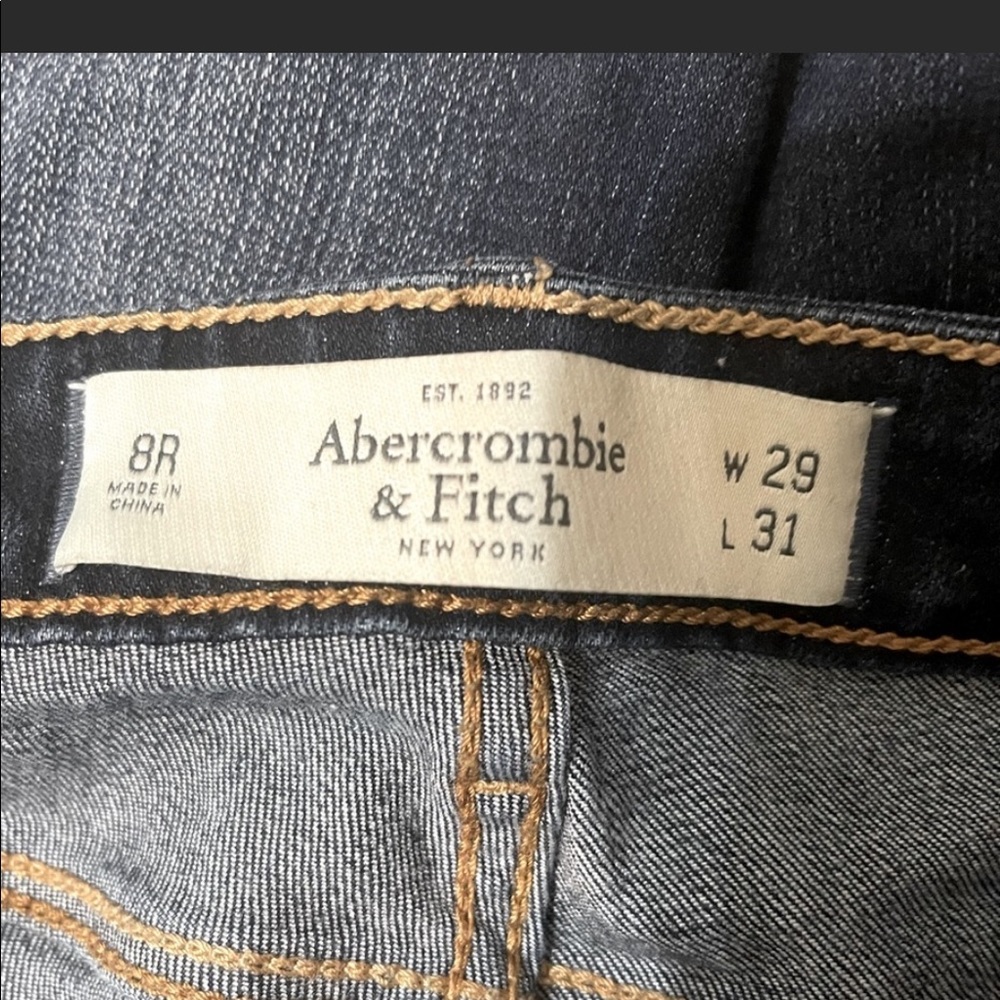 Abercrombie & Fitch skinny jeans. Perfect condition size 8r measuring 29/31